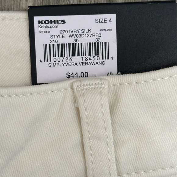 Women's Simply Vera Vera Wang 4 Small Shorts White Jeans Stretch Denim NWT - Picture 8 of 9